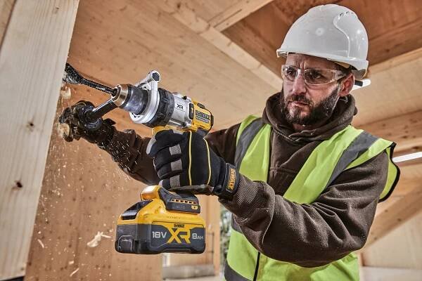 Akumulátor DeWalt DCB1880m 8,0Ah : Dewalt-eshop.cz