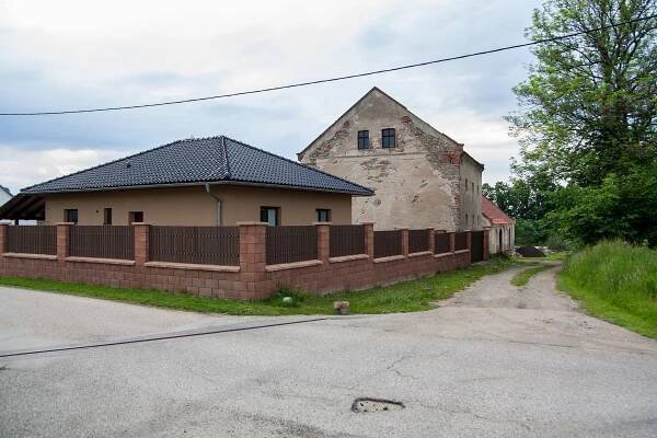 Soubor:Radošovice, dům (2019).jpg