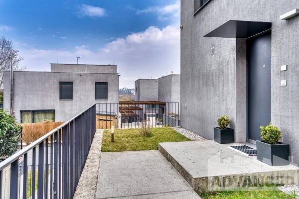 Prodej byty 4+kk, 120 m2 - Praha - Ruzyně