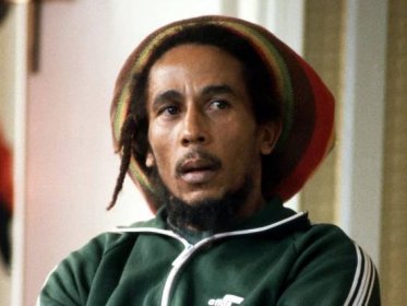Bob Marley: Reggae Superstar