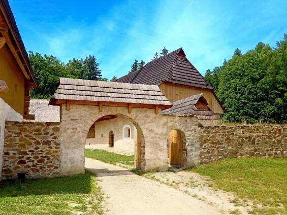 Jižní Čechy: Památník Jana Žižky z Trocnova | Třeboň a okolí - Třeboňsko.cz