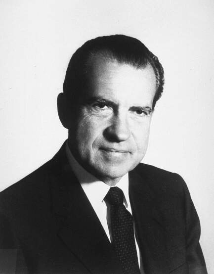 Category:Official portraits of Richard Nixon as president - Wikimedia Commons