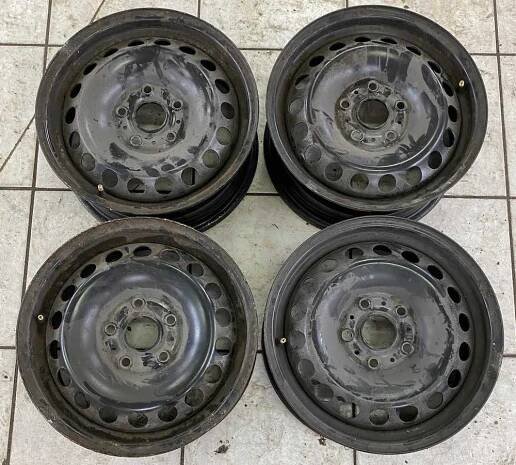 Plechový disk KFZ 7755 6Jx15 5x112x57 ET43 - Pneucentrum Bílina