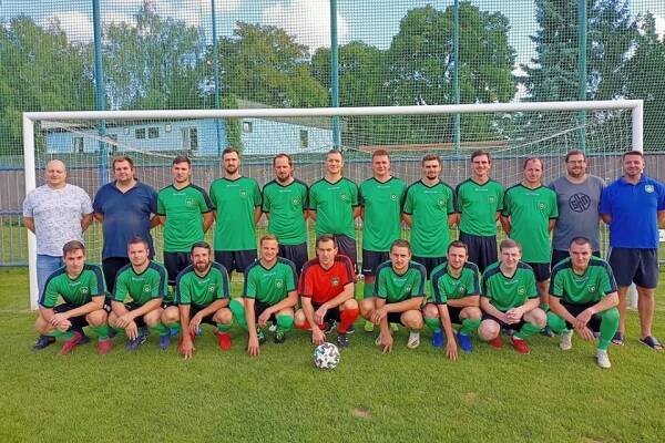 Ždánice prohrály duel s Uhřicemi těsně 1:2 - FOTBAL NA HODONÍNSKU