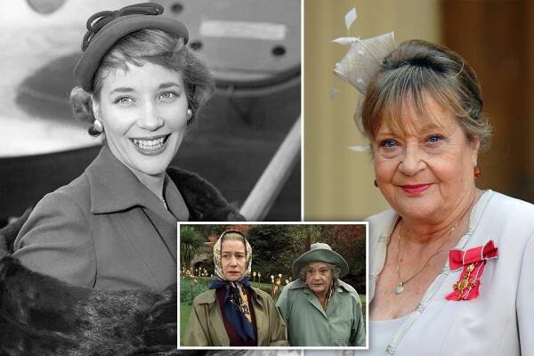 British star Sylvia Syms has died at age 89.
