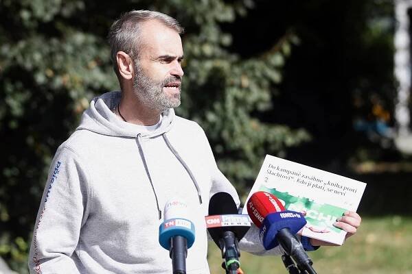 Má vyjít kniha o Šlachtovi. Spiknutí a snaha o mou likvidaci, míní šéf Přísahy