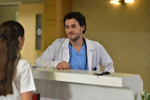 Bizi Birleştiren Hayat - Episode 14 (E14) (2024)