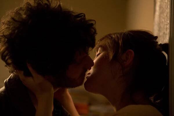 Vše o těch třech - Z filmu - Félix Moati, Anaïs Demoustier
