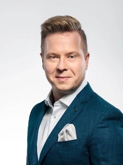 Robert Tichý - PR and Business