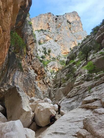 Túra: Gola di Gorropu na Sardínii je najväčší a najhlbší kaňon v Taliansku | HIKING.SK