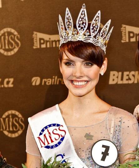 Před 10 lety se stala první krátkovlasou Českou Miss. Za tehdejší sestřih Gabriely Laškové ale mohla nehoda
