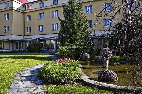 PAVILON JUBILEJNÍ - Česká Republika - Východní Čechy - Lázně Bohdaneč | Superzajezdy.cz