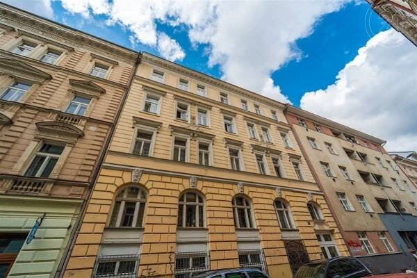 Prodej bytu 3+1 (78 m2) / B / S / parkovací stání, Neklanova, Praha 2  Vyšehrad, obrázek č.17