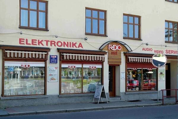 Radio Brož