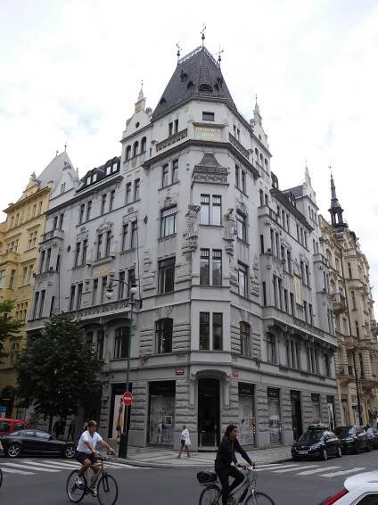 Soubor:Praha Josefov Siroka 13 a.jpg – Wikipedie