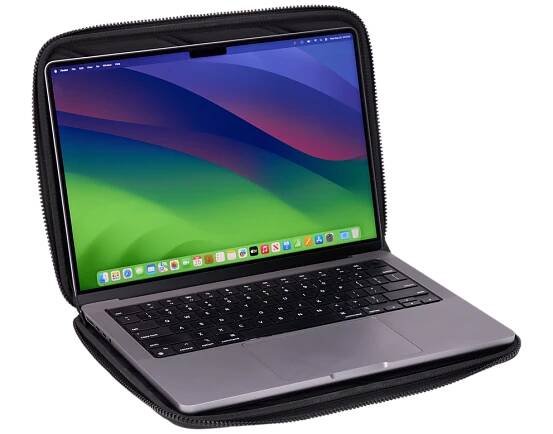 Thule Gauntlet MacBook® Pro Sleeve 14"