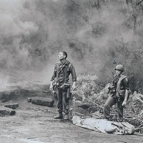 "Válka ve Vietnamu" The Weight of Memory (March 1973-Onward) (TV Episode 2017) 8.8