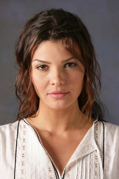 Ali Landry