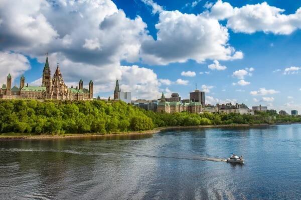 Řeka Ottawa – Kovyrina / Shutterstock