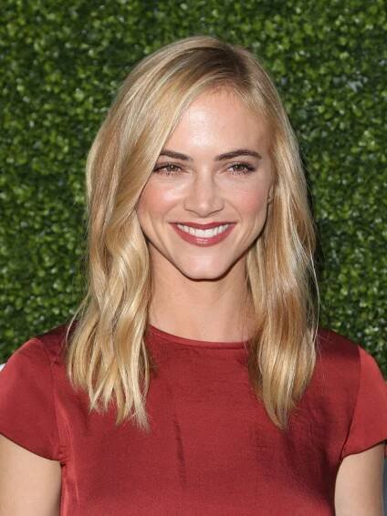 Emily Wickersham Style, Clothes, Outfits and Fashion • CelebMafia