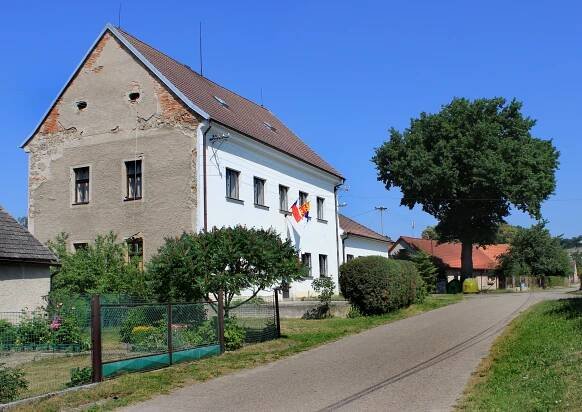 Třebešice (Benešov District)