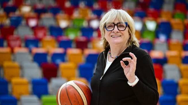 Basketbalistky USK Praha mají nového trenéra Jana Pavlíka. Úspěšná koučka u kormidla zůstane