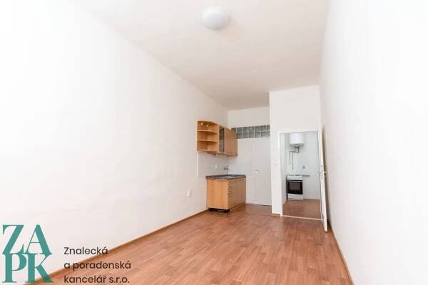 Pronájem bytu 1+kk, garsoniery 28 m2, Moravská Třebová - Reality Svitavy