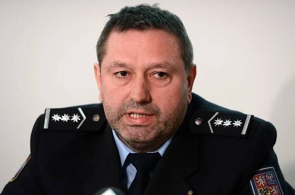 Nejdříve k nám chodili mladí muži, pak přibyly i rodiny s dětmi, říká šéf cizinecké policie