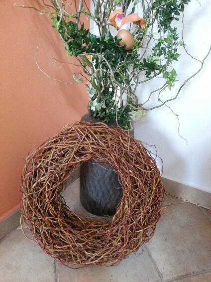 Věnec z čerstvé vrby - Fresh Willow Wreath