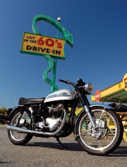 The Norton 650SS - Motorcycle Classics