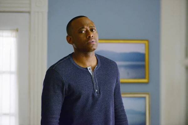 Resurrection - Echoes - Z filmu - Omar Epps