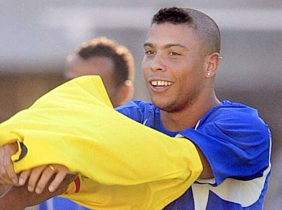 Legendární Ronaldo po letech přiznal, proč měl šílenou ofinku!
