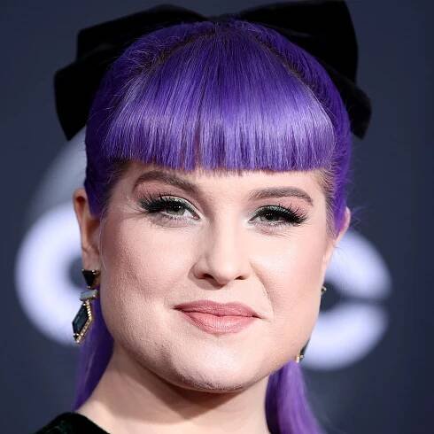 Kelly Osbourne Shares Super Painful Tattoo Removal Video