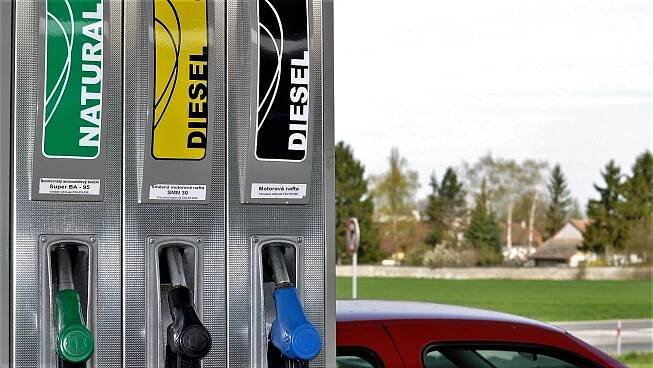 Pumpaři ignorují pokles ceny ropy – faei.cz