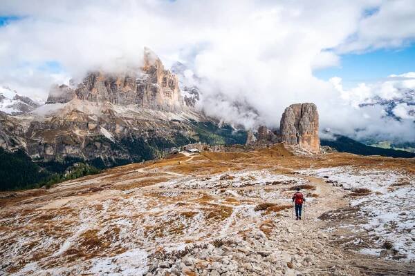 Rifugio Nuvolau and Cinque Torri Hike, Dolomites