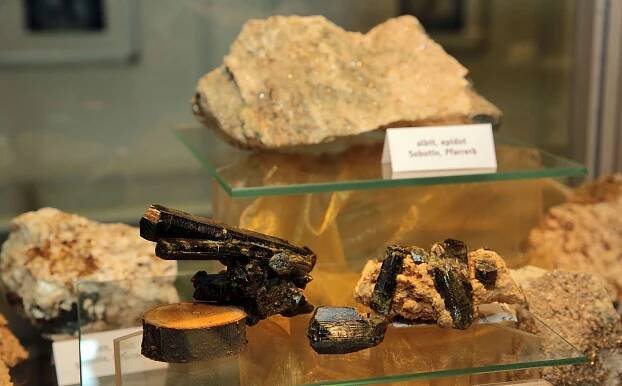 EPIDOT - Minerály Brno - Veletrhy Brno