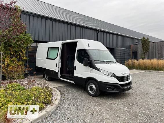 Iveco Daily 16m³ - UNI+X | FIX + dělící stěna