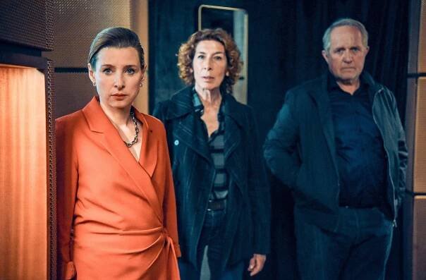 Martina Ebm, Adele Neuhauser, Harald Krassnitzer - Místo činu - Messer - Z filmu