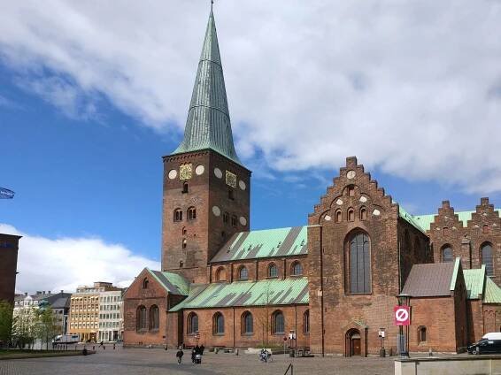 Aarhus: Dánské malebné město v zeleném údolí - frews.cz