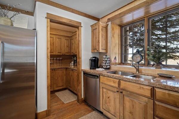 Eagle's Nest Cabin - Victor Idaho