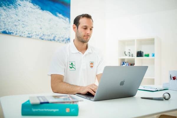 Dr Weber Arbeitsplatz