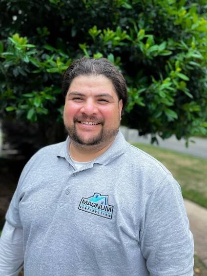 Paul Andrade Headshot-1.jpg