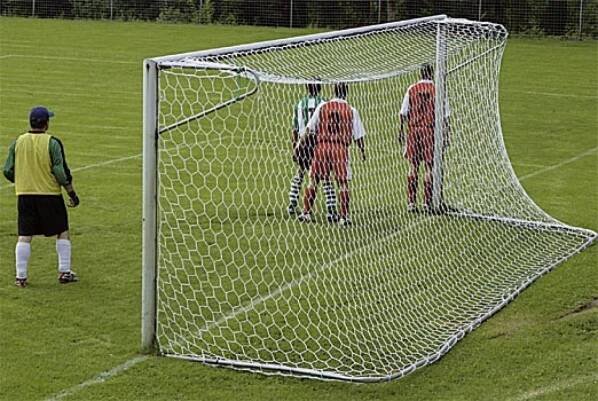 Fotbalová branková síť PP 3,5 mm, plástvová oka, hloubka 0,8 x 2,0 m | JM Sport