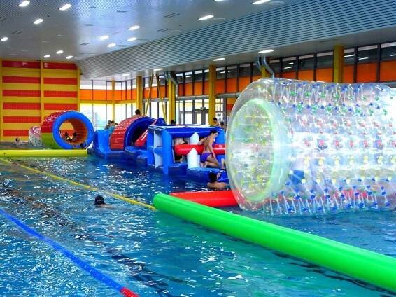 Akce s vodními atrakcemi 1.9.2013 | Aquacentrum Šutka 