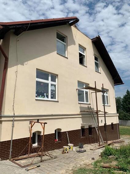 Dětský domov a Školní jídelna, Plumlov - střecha dětského domova - J|M Dynamic Project s.r.o.