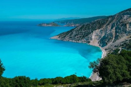 7 Spectacular Things to Do in Kefalonia