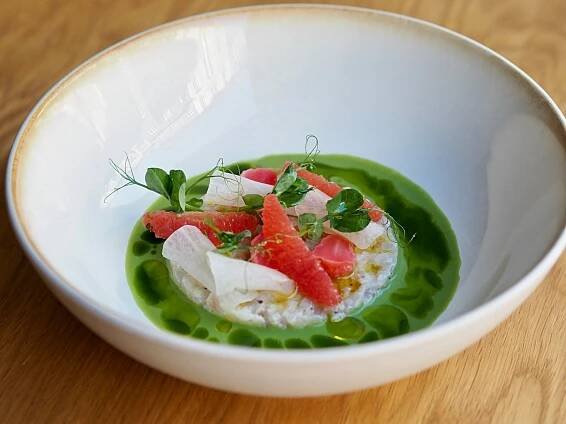 Signature menu: Co ochutnat v restauraci Dejvická 34 | Forbes