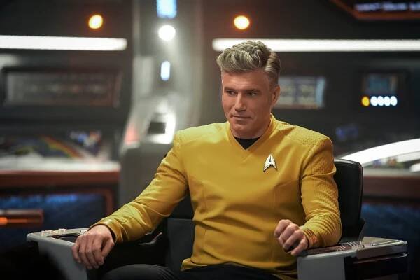 Anson Mount talks 'Strange New Worlds' and having TV's best hair quiff