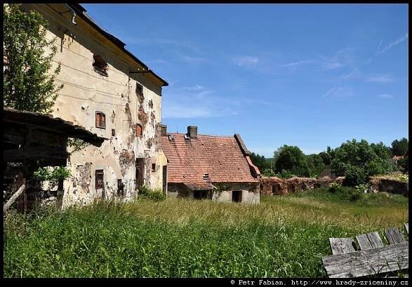 Libkovice – fotografie / hrady-zriceniny.cz