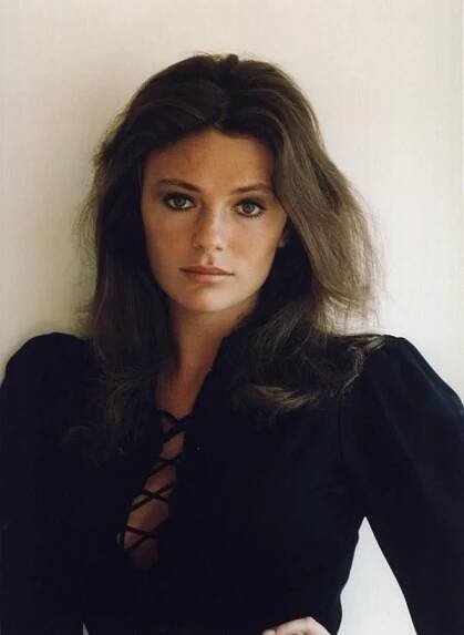 JACQUELINE BISSET | Jacqueline bisset, Jacqueline bissett, Most beautiful women
